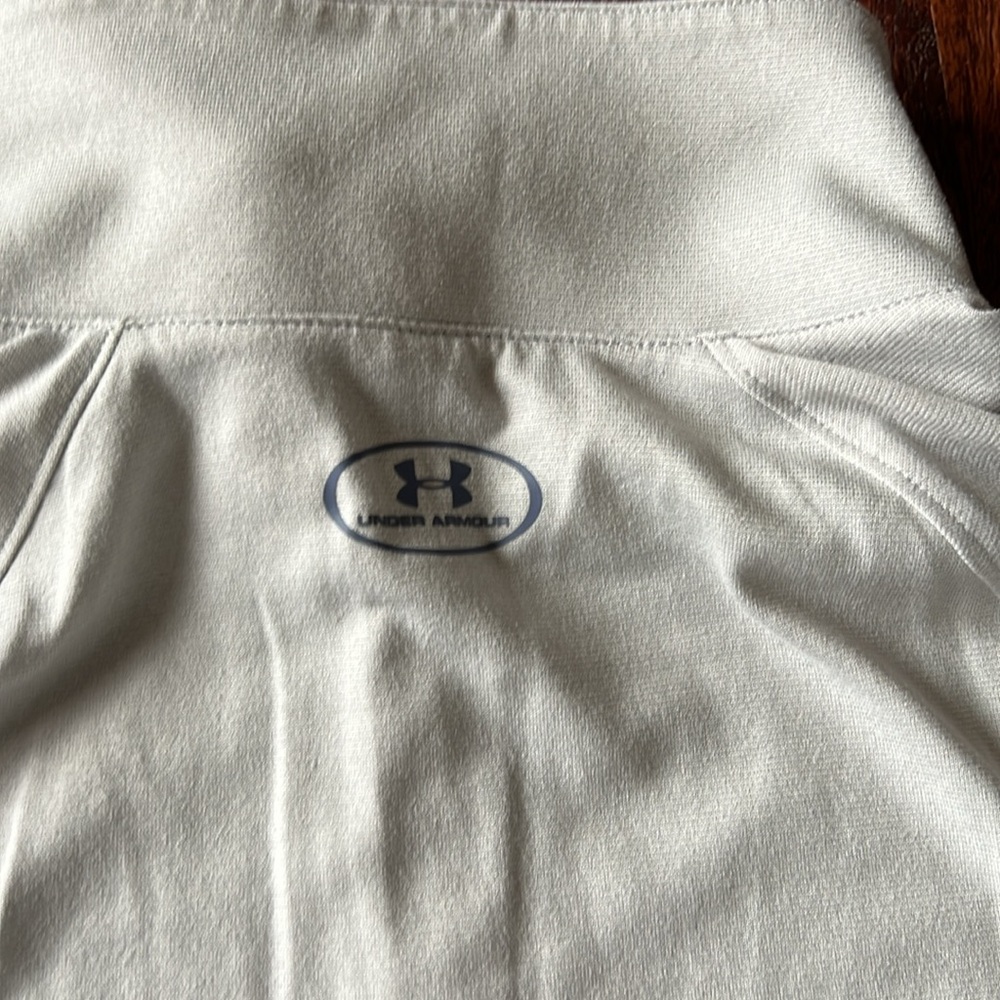 Under Armour 1/4 zip - Picture 9 of 9